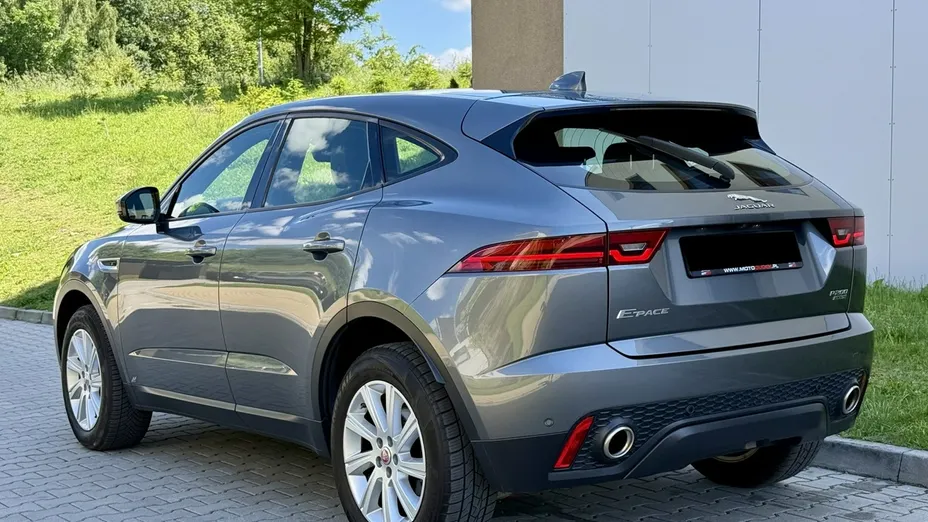 JAGUAR E-Pace -