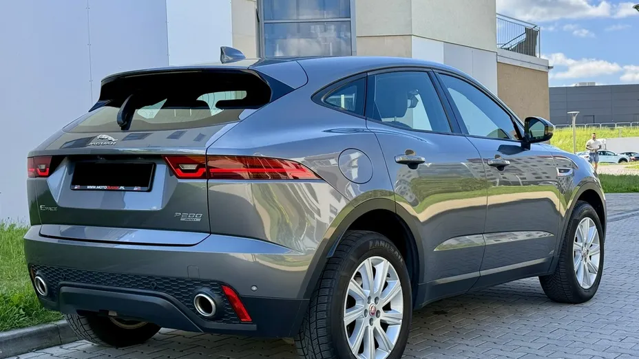 JAGUAR E-Pace -