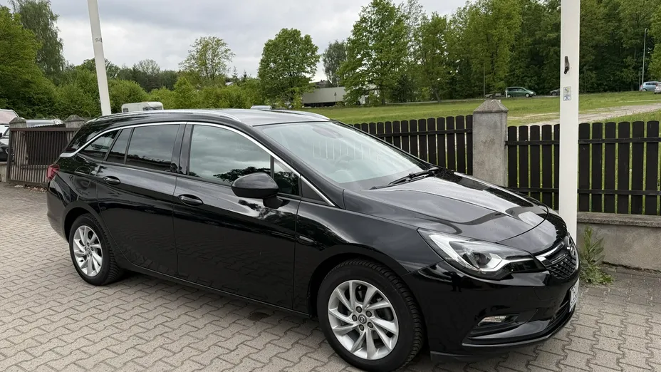 OPEL Astra -