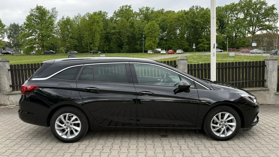 OPEL Astra -