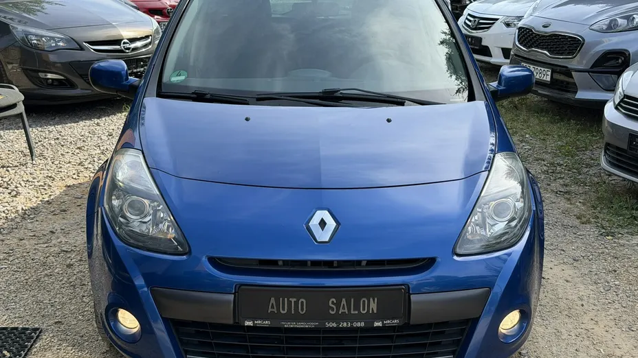 RENAULT Clio -