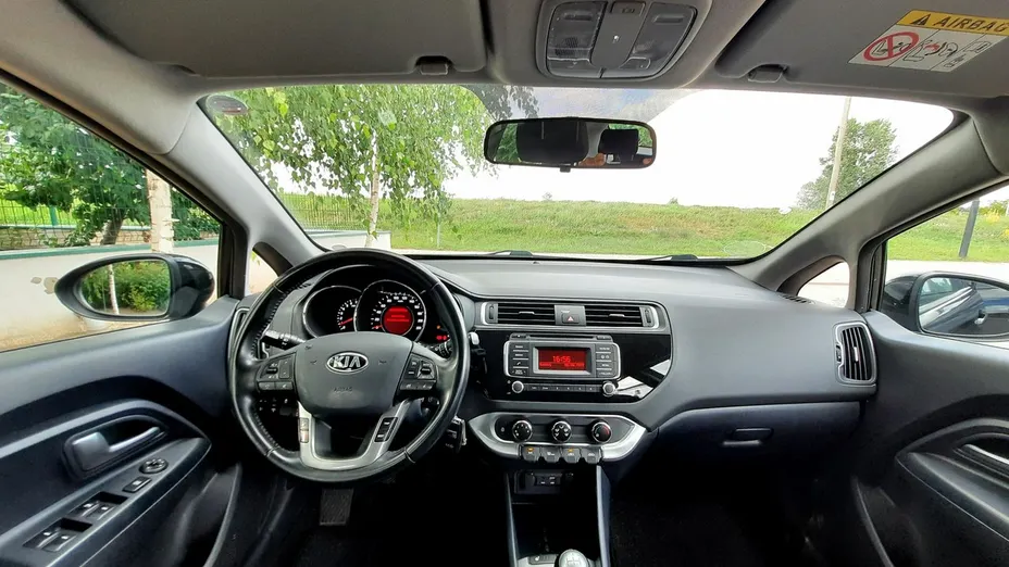 KIA Rio -