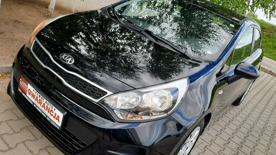 KIA Rio -