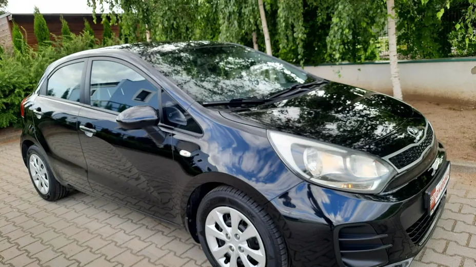 KIA Rio -