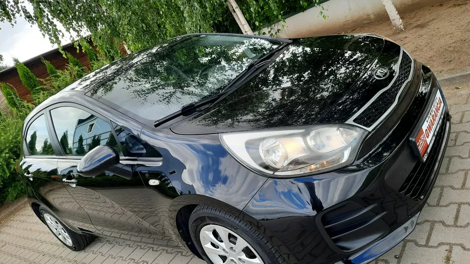 KIA Rio -