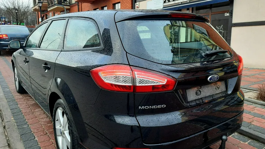 FORD Mondeo -