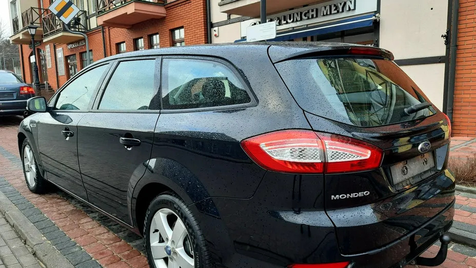 FORD Mondeo -