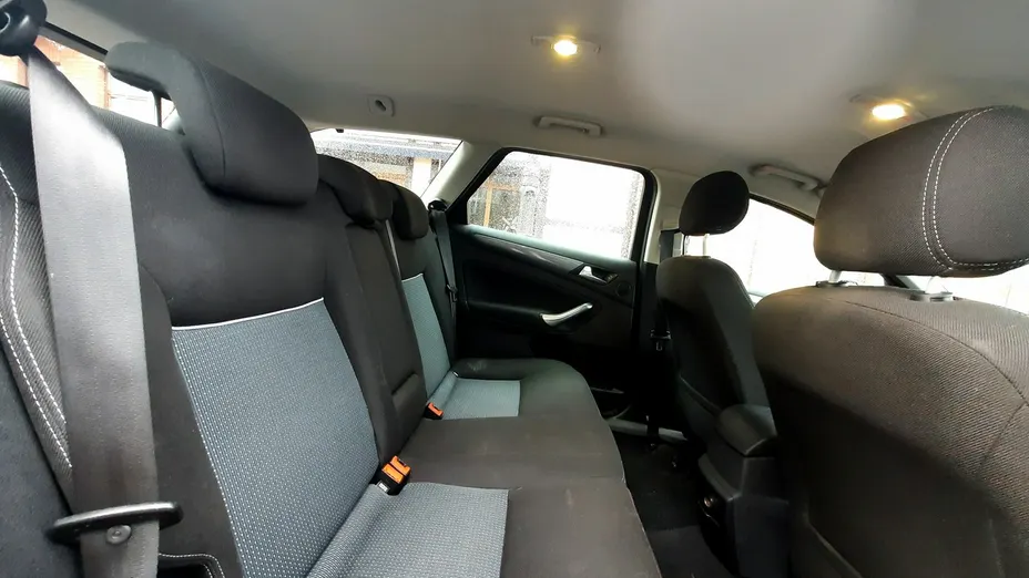 FORD Mondeo -