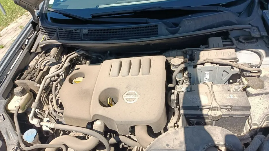 NISSAN Qashqai -