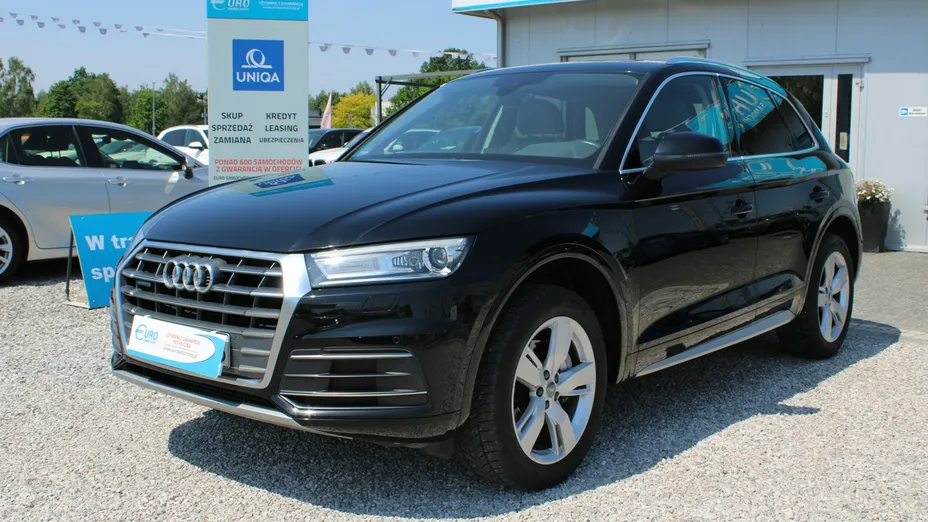 AUDI Q5 -