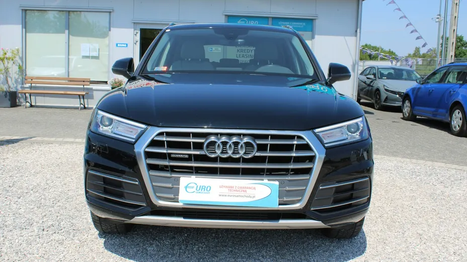 AUDI Q5 -