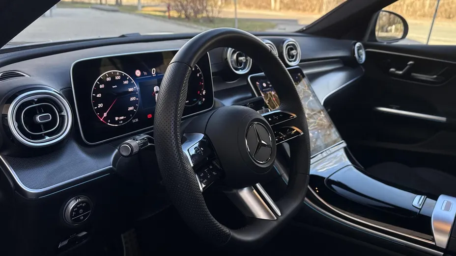 MERCEDES-BENZ C Klasa C 180 mHEV AMG