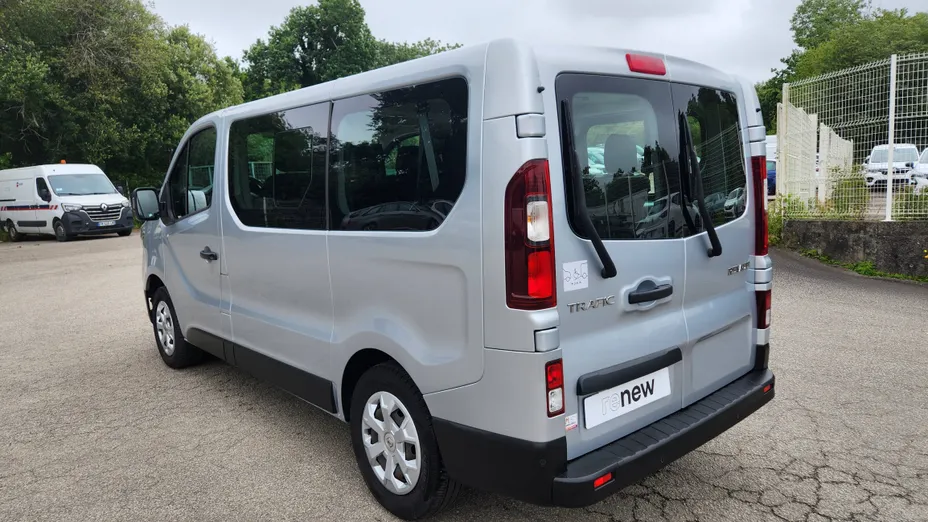 RENAULT Trafic -