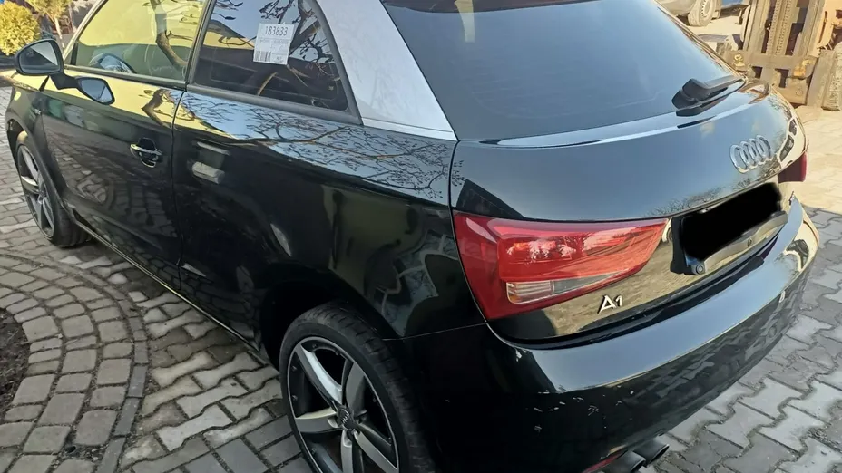 AUDI A1 -