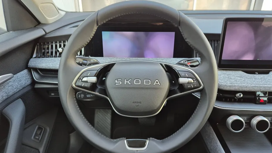 SKODA Superb Superb 1.5 TSI mHEV Drive DSG