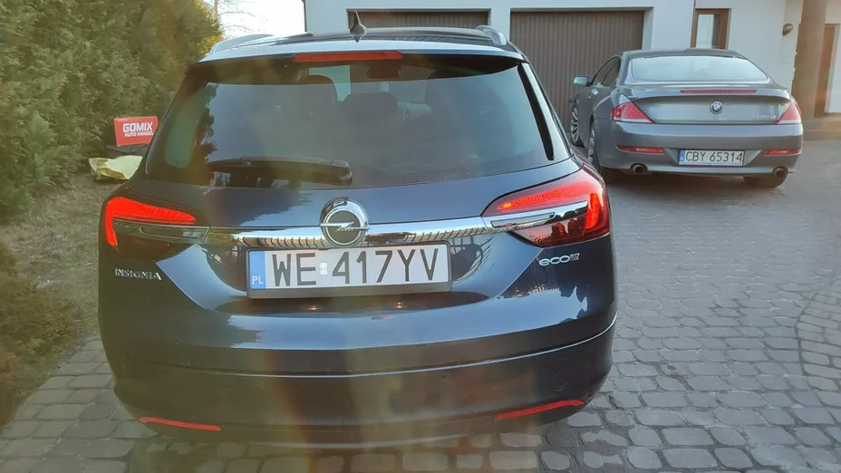 OPEL Insignia -