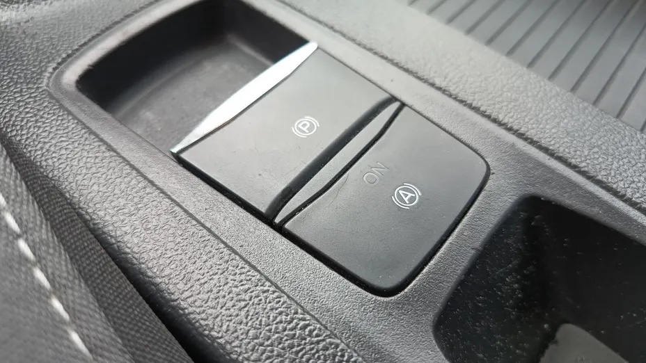FORD Focus Focus 1.5 EcoBlue SCR Connected
