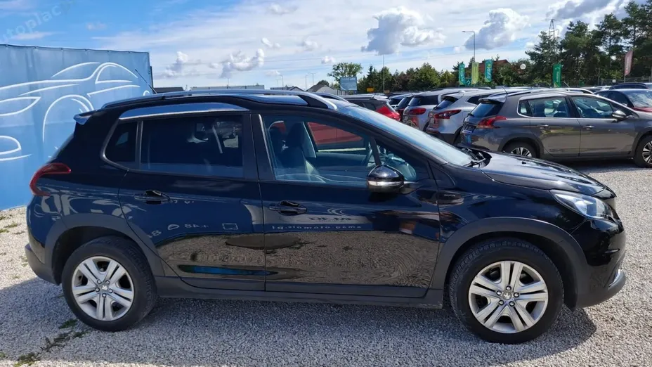 PEUGEOT 2008 -