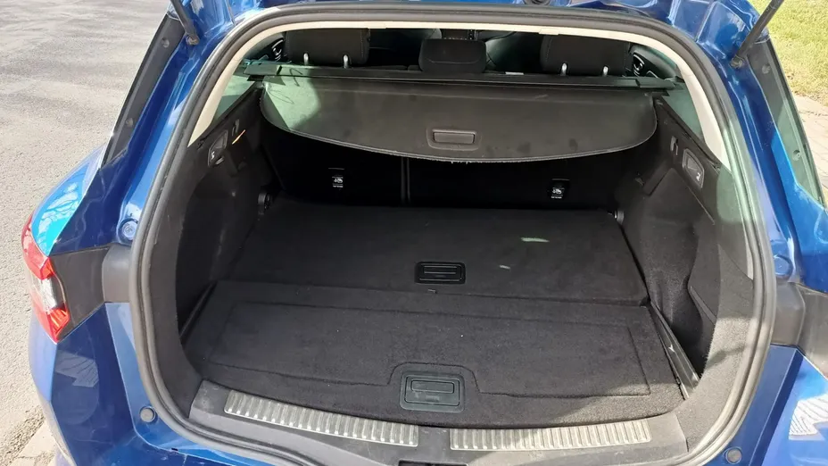 RENAULT Megane -