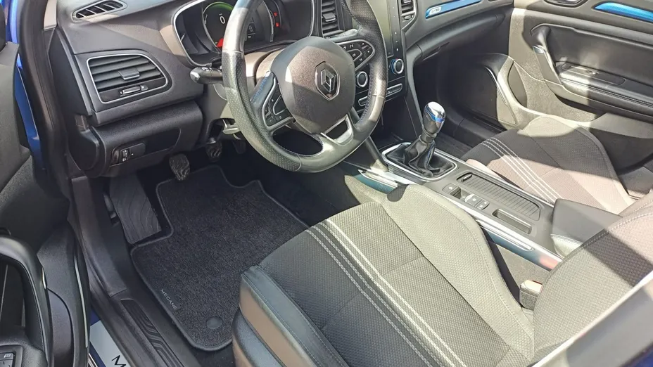 RENAULT Megane -