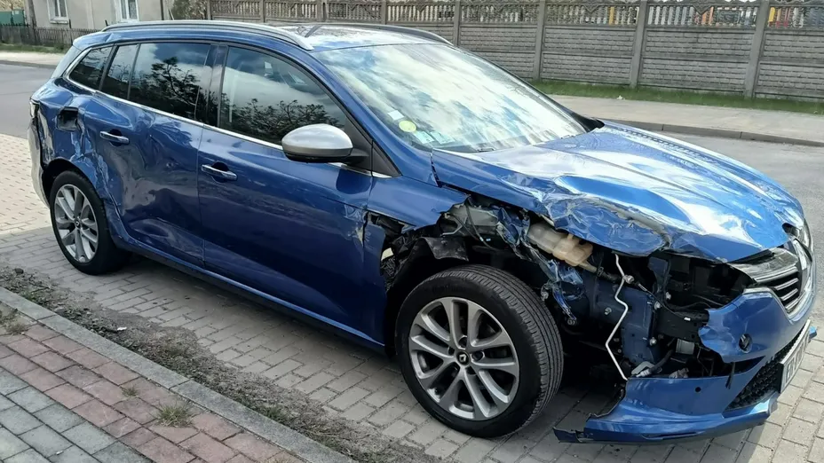 RENAULT Megane -