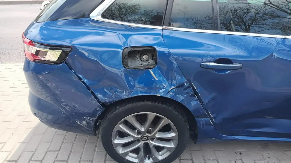 RENAULT Megane -