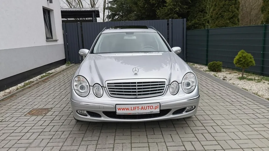 MERCEDES-BENZ E Klasa -