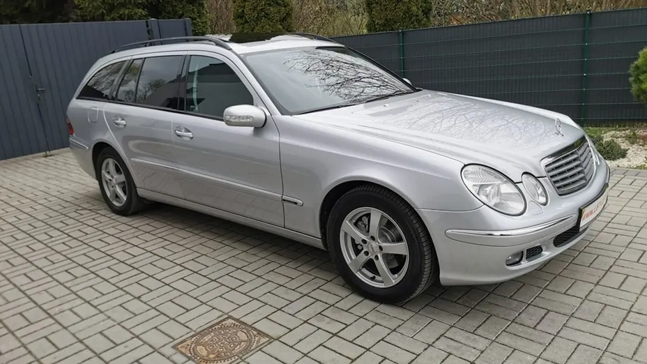 MERCEDES-BENZ E Klasa -