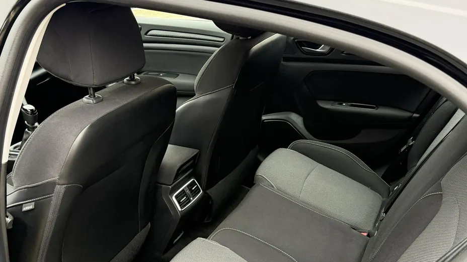 RENAULT Megane -