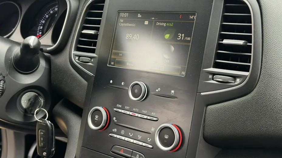 RENAULT Megane -