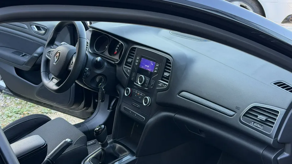 RENAULT Megane -