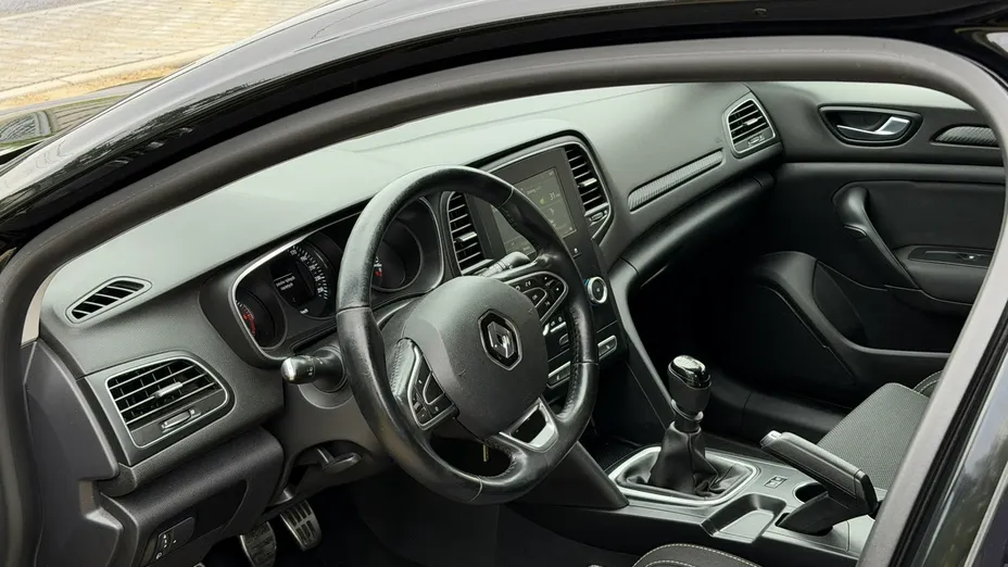 RENAULT Megane -