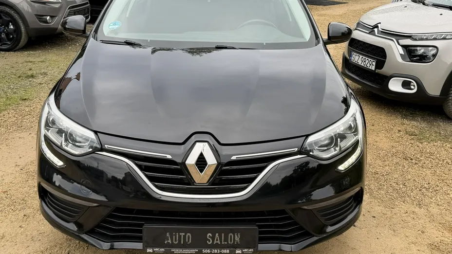 RENAULT Megane -