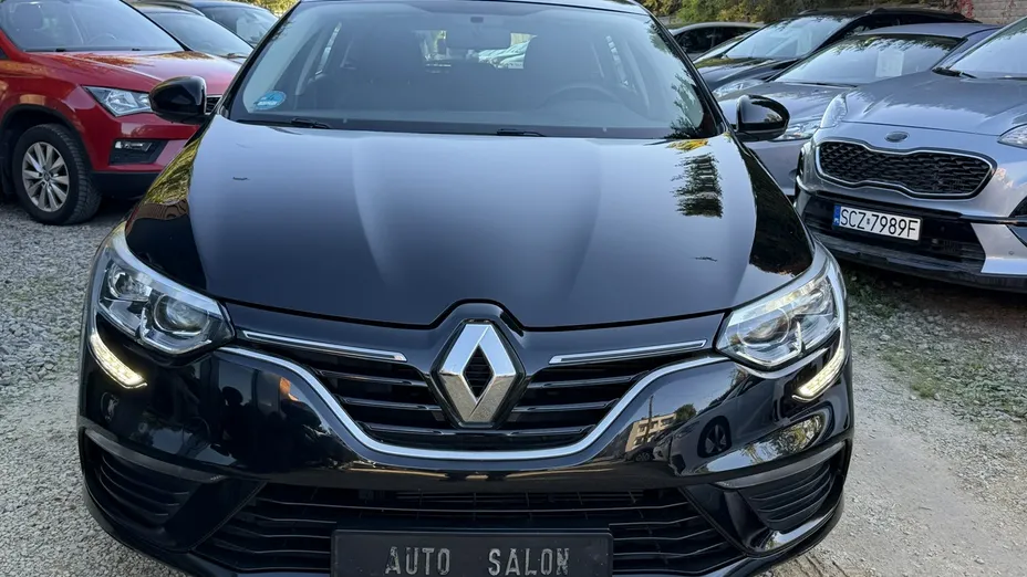 RENAULT Megane -
