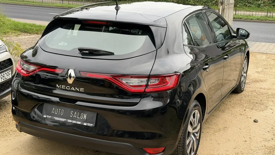 RENAULT Megane -