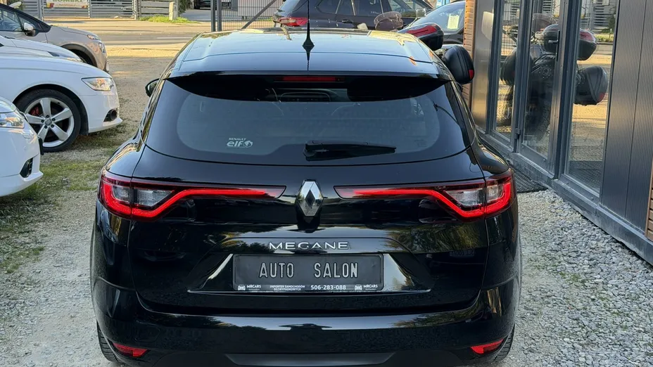 RENAULT Megane -