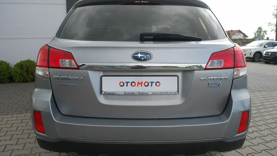 SUBARU Legacy -
