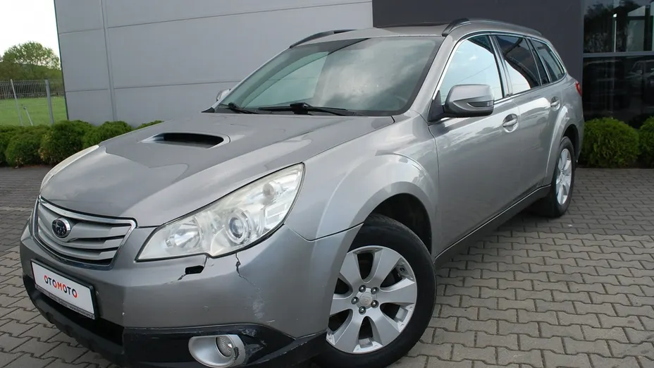 SUBARU Legacy -