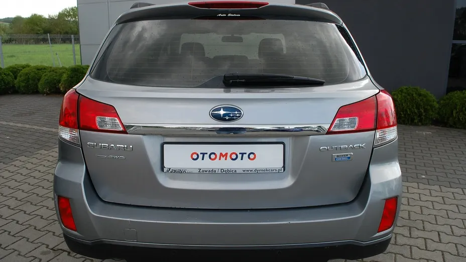 SUBARU Legacy -