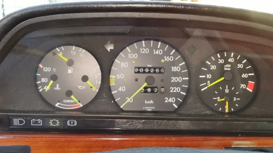 MERCEDES-BENZ S Klasa -