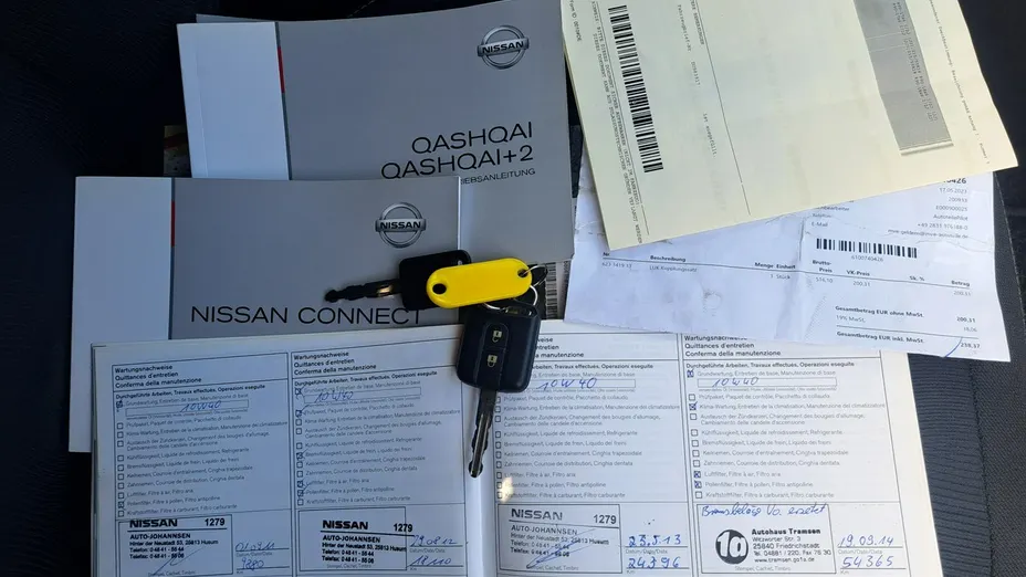 NISSAN Qashqai -