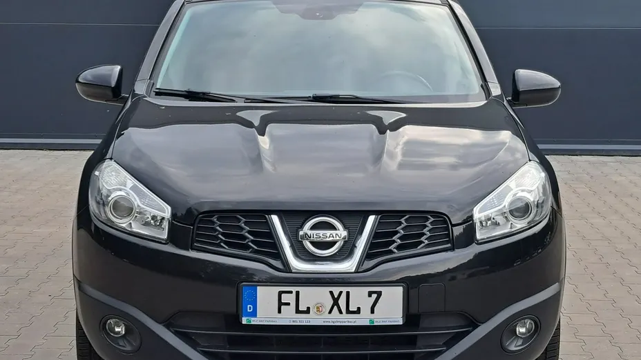 NISSAN Qashqai -
