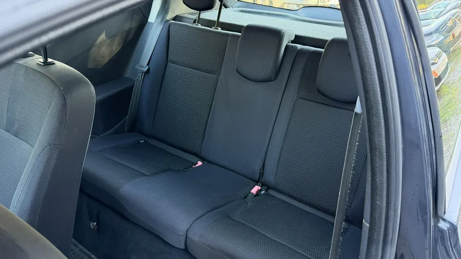 RENAULT Clio -