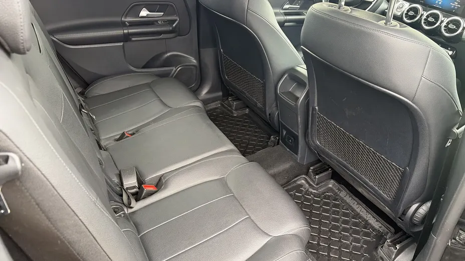MERCEDES-BENZ GLB GLB 200 d Style 8G-DCT