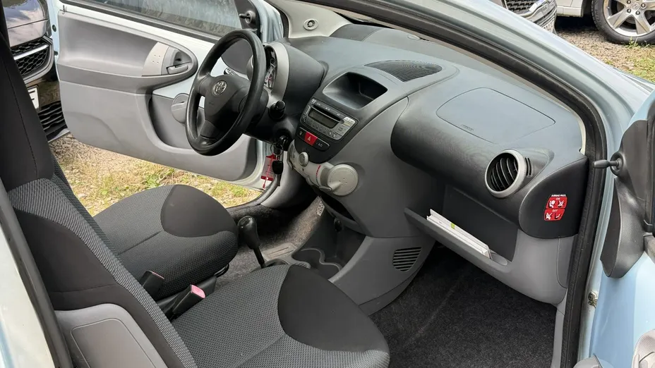 TOYOTA Aygo -