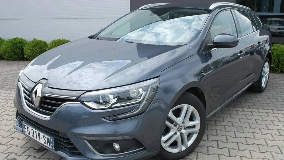 RENAULT Megane -