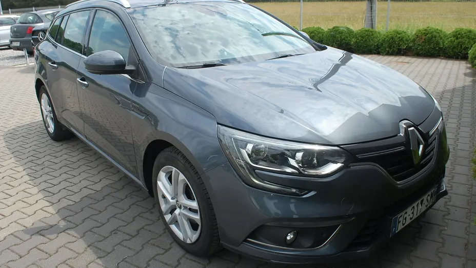 RENAULT Megane -
