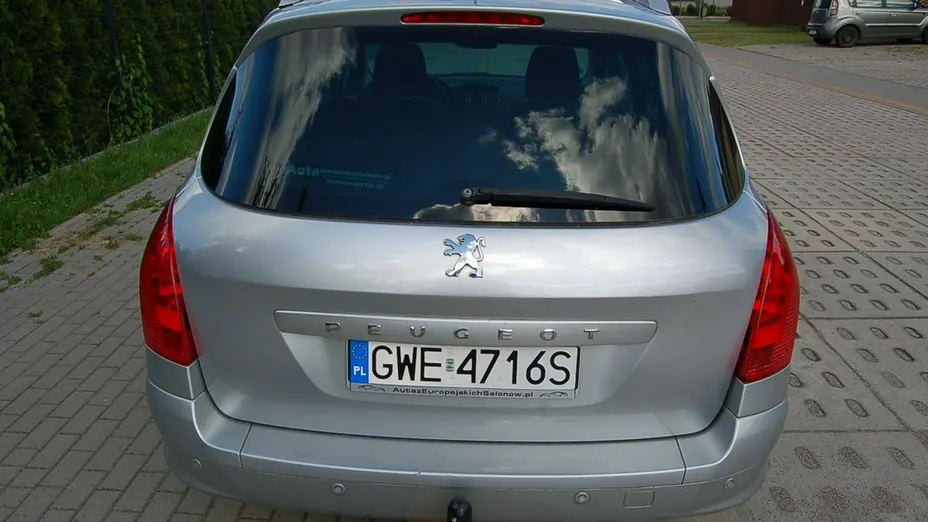 PEUGEOT 308 -