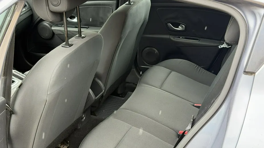 RENAULT Megane -