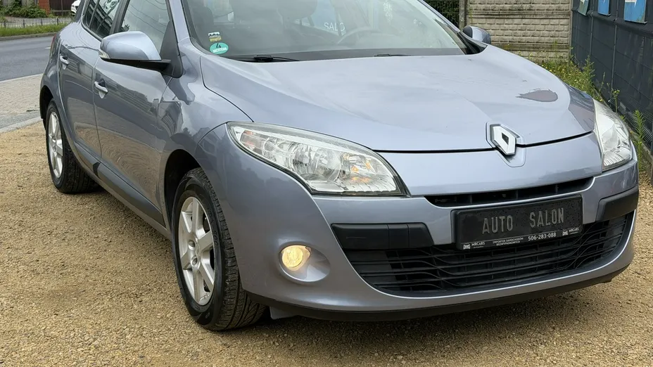 RENAULT Megane -